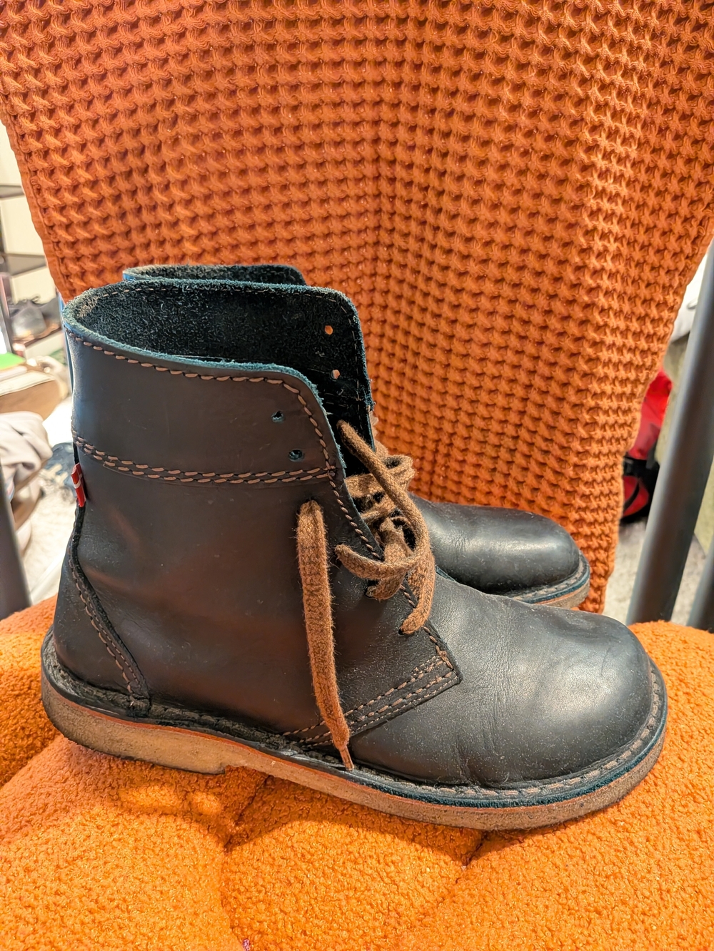Men's Duckfeet Faborg Black Leather Lace-Up Boots with Brown Laces